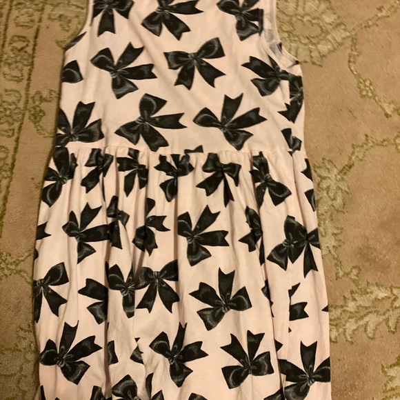 Cute dress - Picture 2 of 3